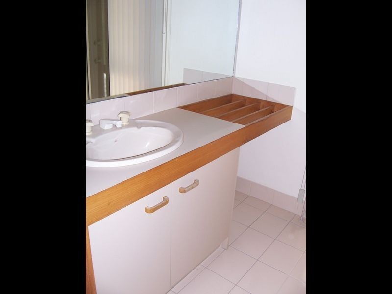 12 Bromby Street, Isaacs ACT 2607
