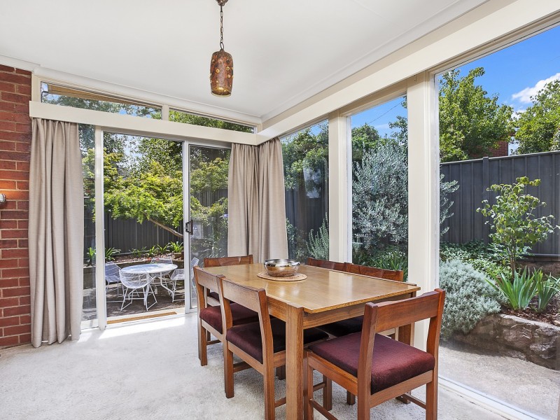 14 Tudor Place, Hughes ACT 2605