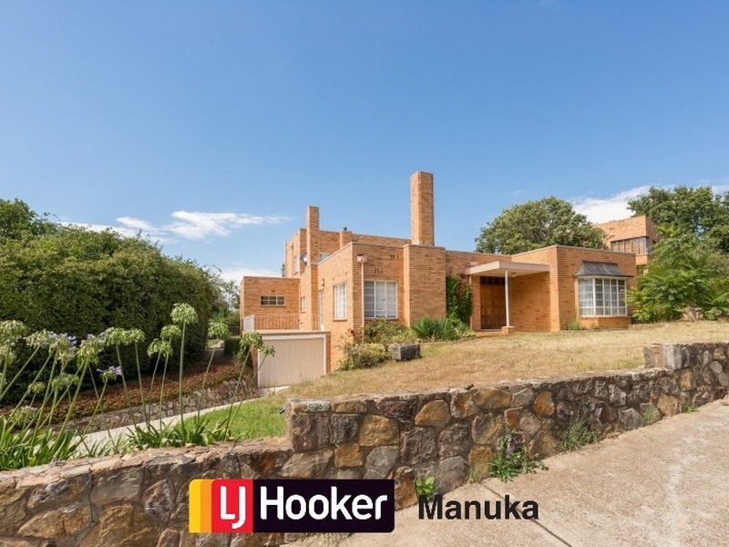 9 Evans Crescent, Griffith ACT 2603