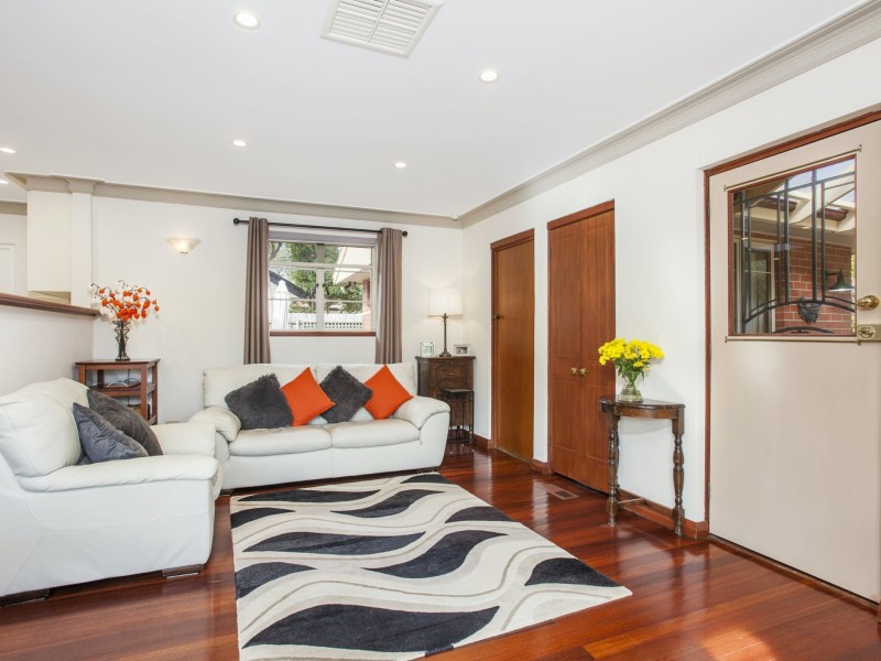 74 Captain Cook Crescent, Griffith ACT 2603