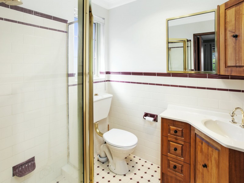 74 Captain Cook Crescent, Griffith ACT 2603