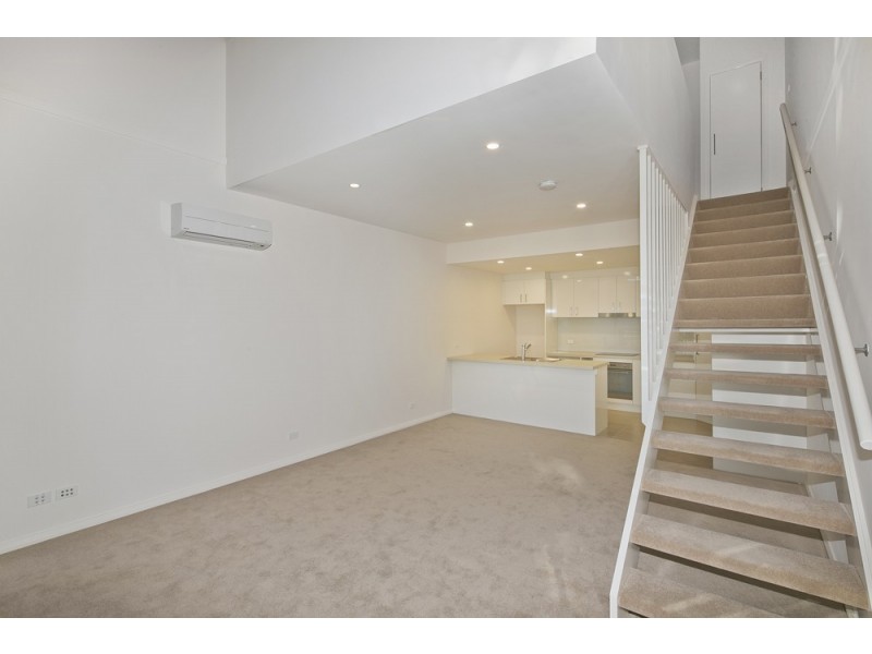 2/34 Dooring Street, Dickson ACT 2602