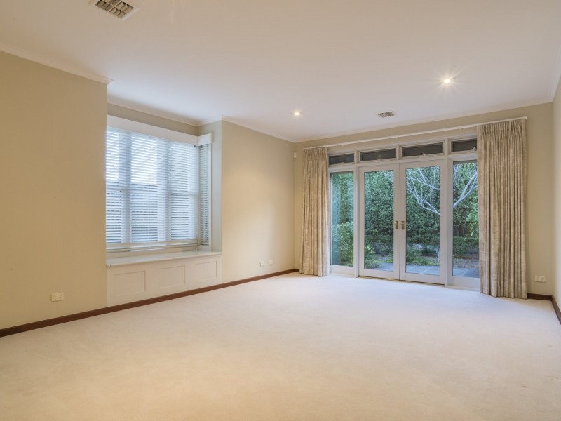 16 Brown Street, Yarralumla ACT 2600