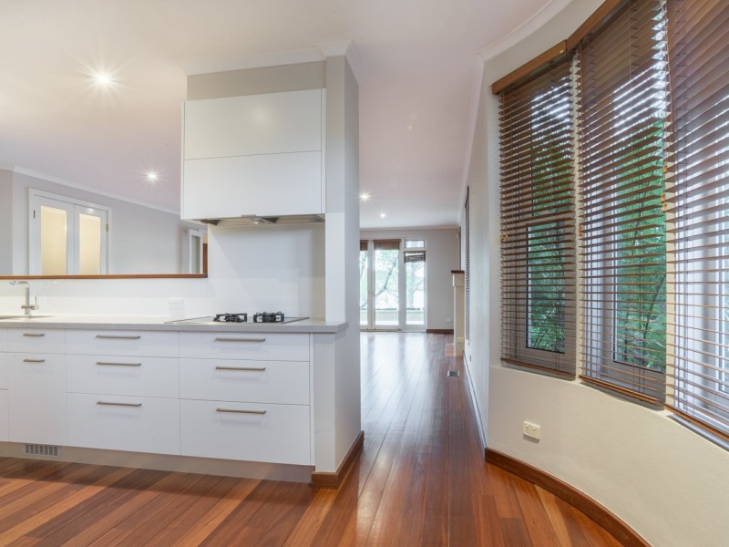 16 Brown Street, Yarralumla ACT 2600