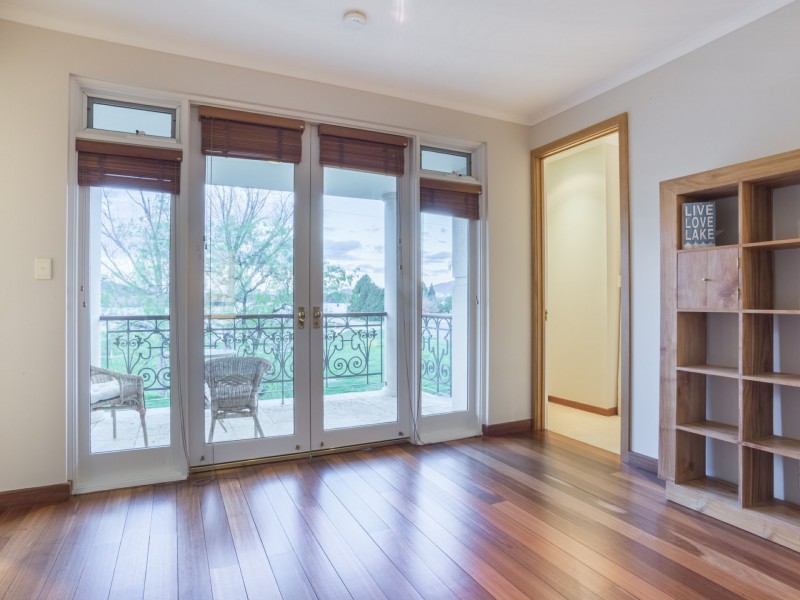 16 Brown Street, Yarralumla ACT 2600