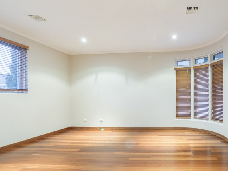 16 Brown Street, Yarralumla ACT 2600