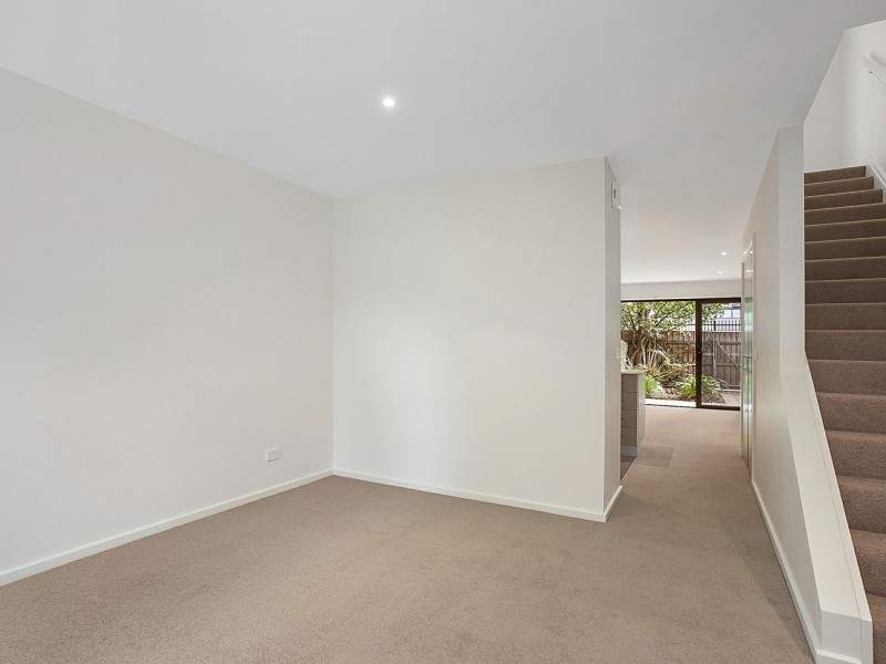 4/2 Archibald Street, Lyneham ACT 2602