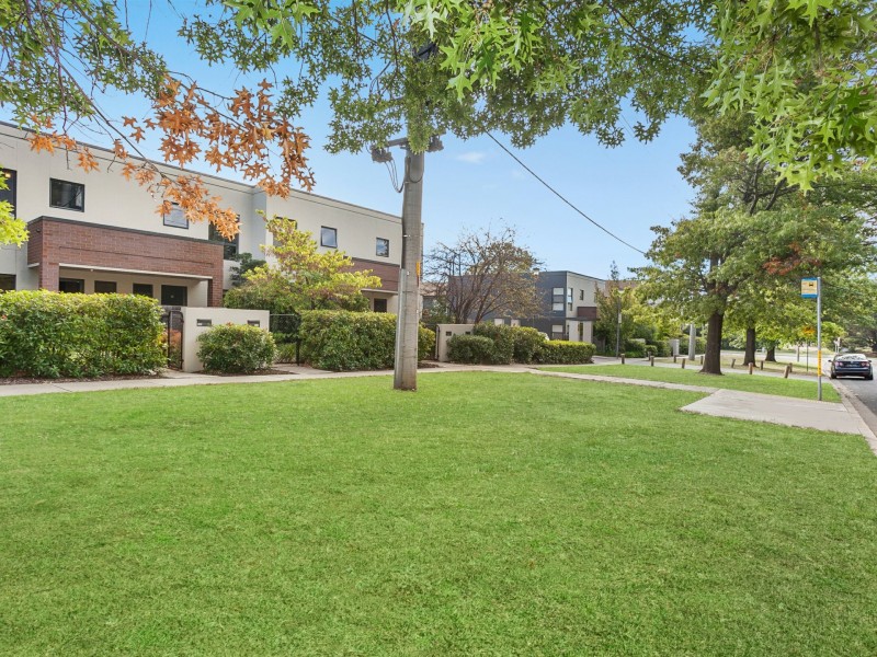 4/2 Archibald Street, Lyneham ACT 2602