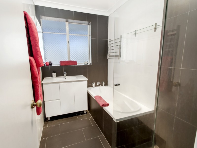 122 Launceston Street, Lyons ACT 2606