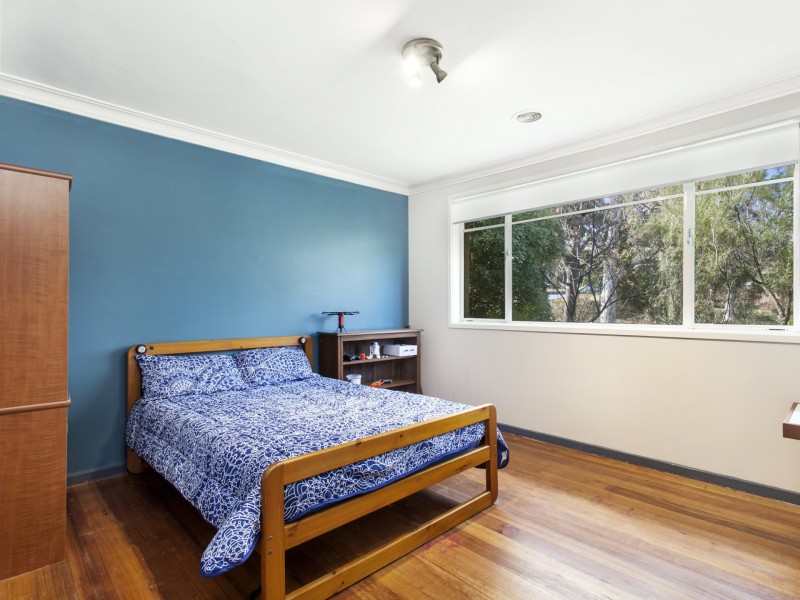 122 Launceston Street, Lyons ACT 2606