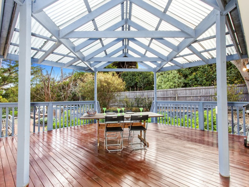 122 Launceston Street, Lyons ACT 2606