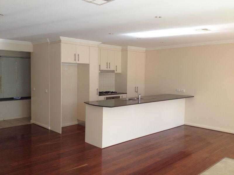 2/38 Ipima Street, Braddon ACT 2612