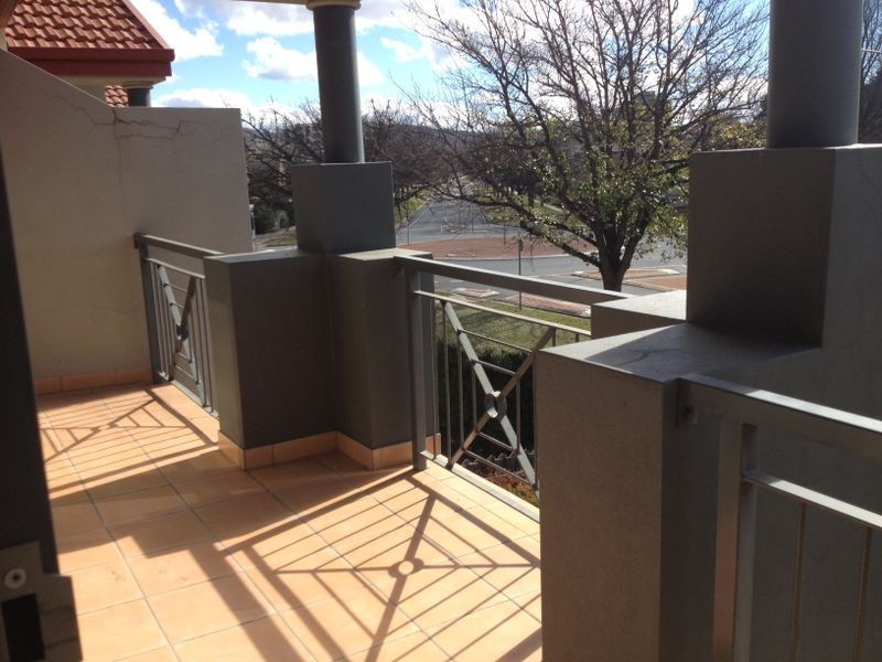 2/38 Ipima Street, Braddon ACT 2612