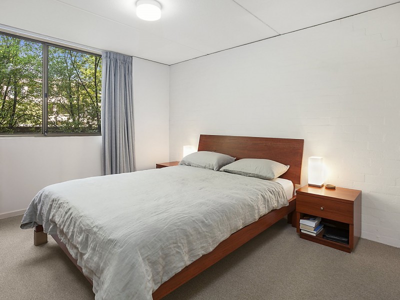 27/18 Currie Crescent, Kingston ACT 2604