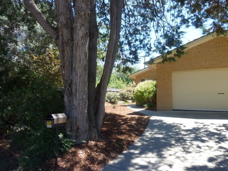 2B Dennes Place, Lyons ACT 2606