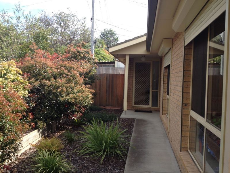 2B Dennes Place, Lyons ACT 2606