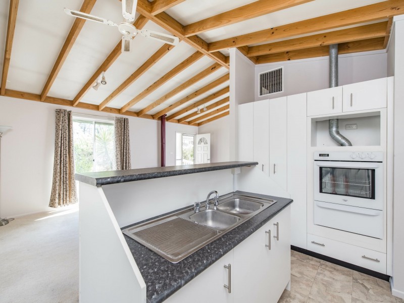 24 Horizon Avenue, Symonston ACT 2609