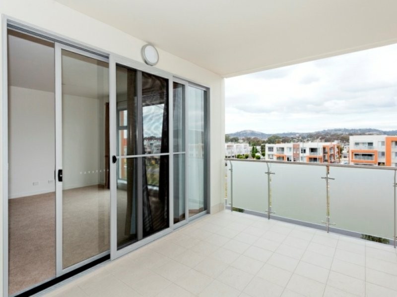 100/227 Flemington Road, Franklin ACT 2913