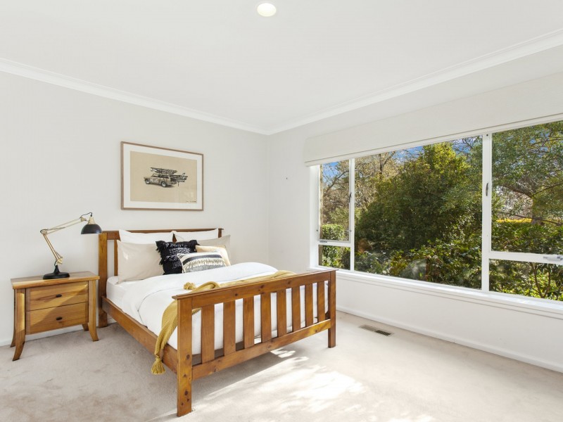 4 Hutt Street, Yarralumla ACT 2600