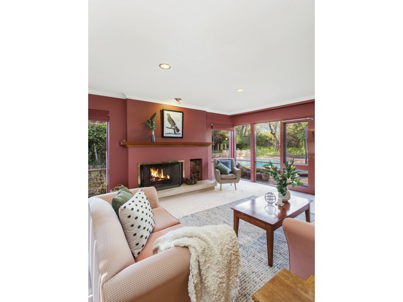 4 Hutt Street, Yarralumla ACT 2600