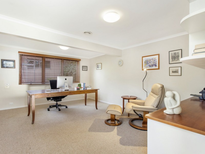 4 Hutt Street, Yarralumla ACT 2600