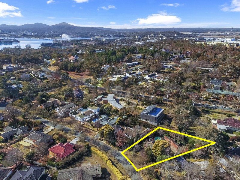 4 Hutt Street, Yarralumla ACT 2600