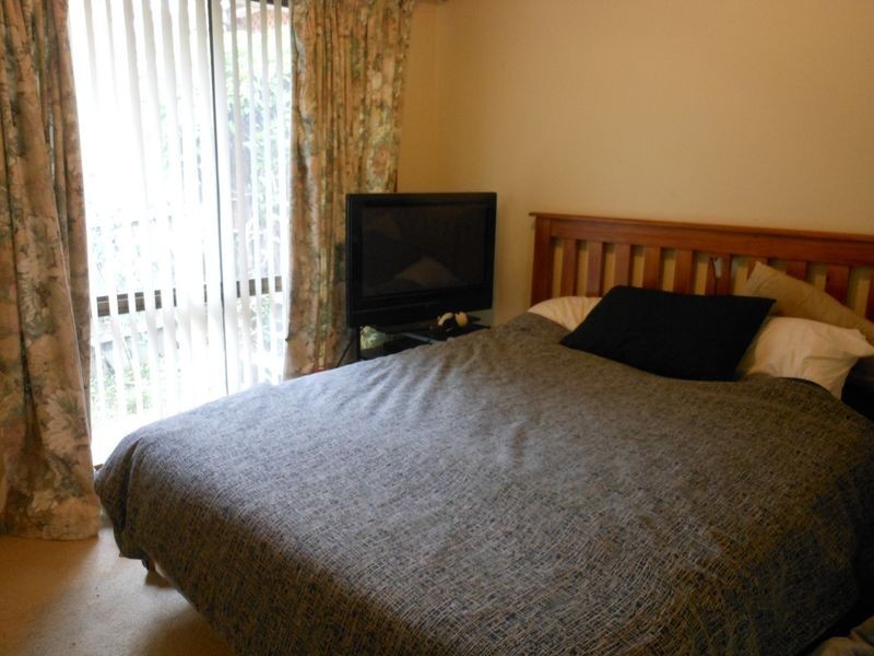 2/88 Julia Flynn Avenue, Isaacs ACT 2607