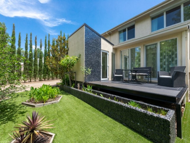 102 Monaro Crescent, Red Hill ACT 2603