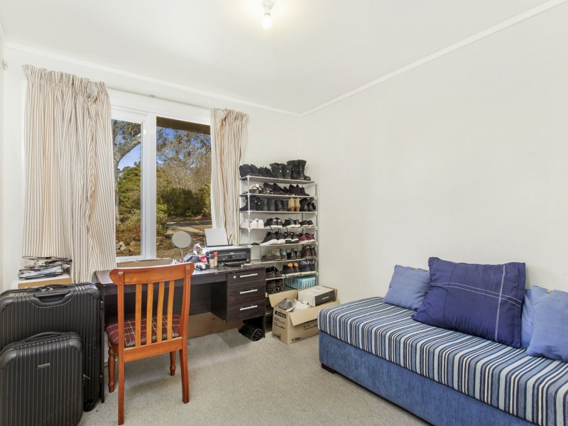 14 Lynch Street, Hughes ACT 2605