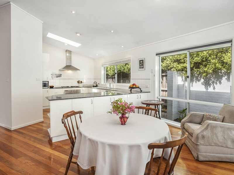 5 Deane Street, Yarralumla ACT 2600