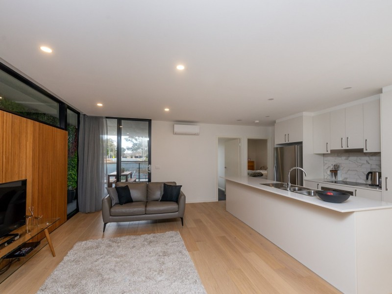 13/111 Canberra Avenue, Griffith ACT 2603