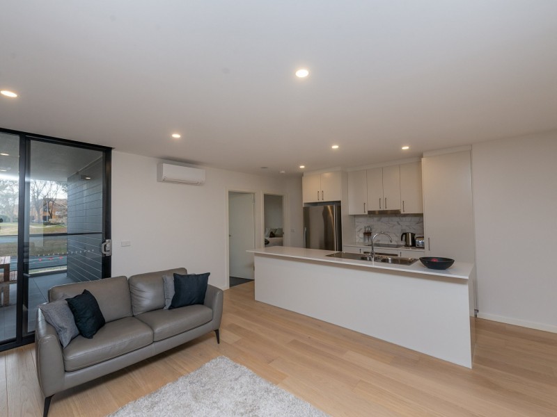 13/111 Canberra Avenue, Griffith ACT 2603