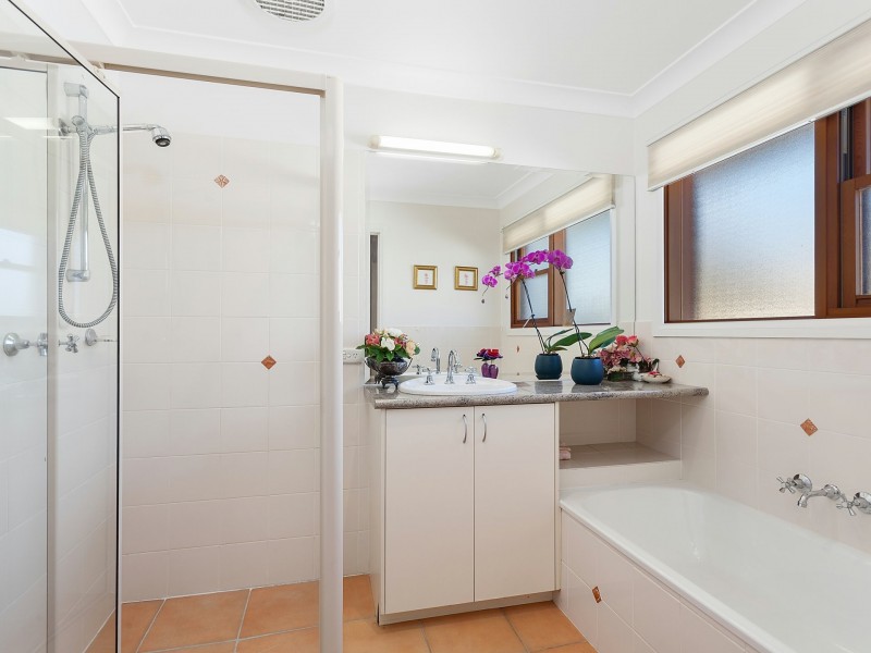 10 MacDonnell Street, Yarralumla ACT 2600
