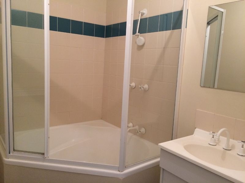 30/53 McMillan Crescent, Griffith ACT 2603