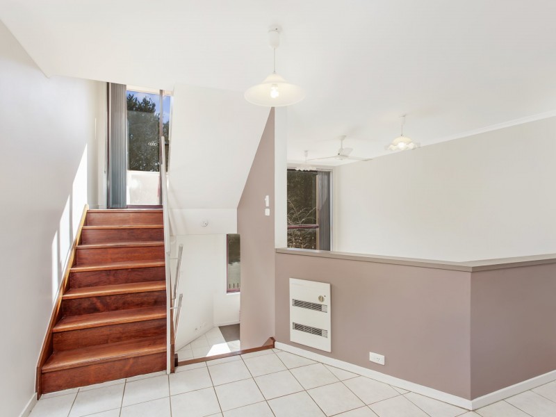 15 Cavanough Street, Phillip ACT 2606
