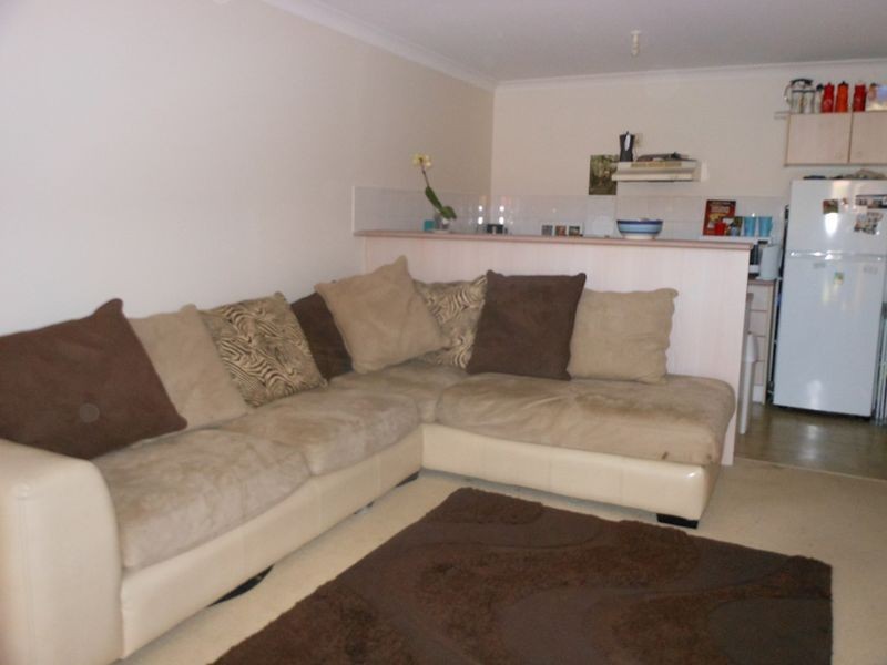 42/12 Albermarle Place, Phillip ACT 2606