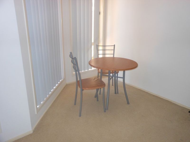 42/12 Albermarle Place, Phillip ACT 2606