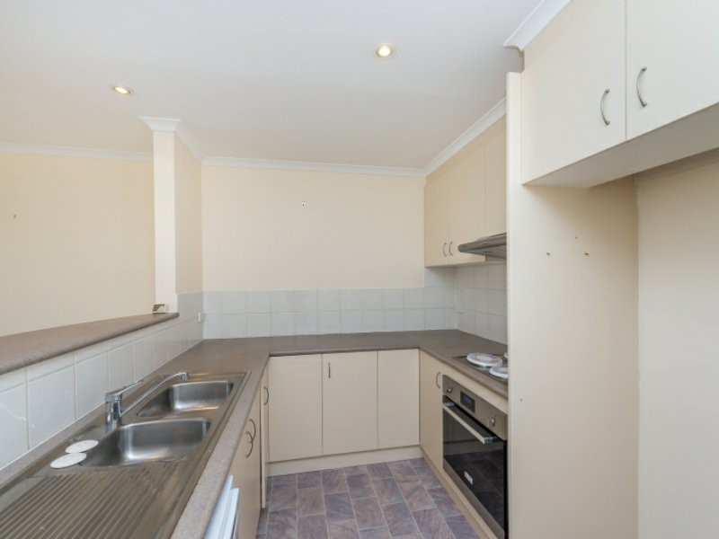 6/40 Leahy Close, Narrabundah ACT 2604