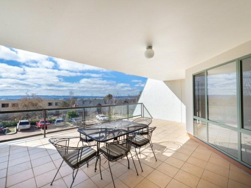 6/40 Leahy Close, Narrabundah ACT 2604