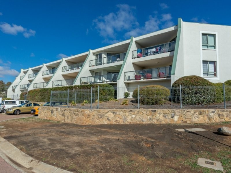 6/40 Leahy Close, Narrabundah ACT 2604