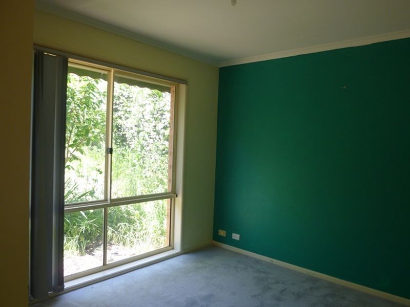 27 Warabin Crescent, Ngunnawal ACT 2913
