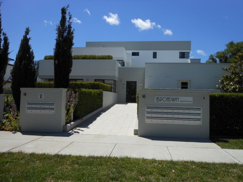 17/2 Cunningham Street, Kingston ACT 2604