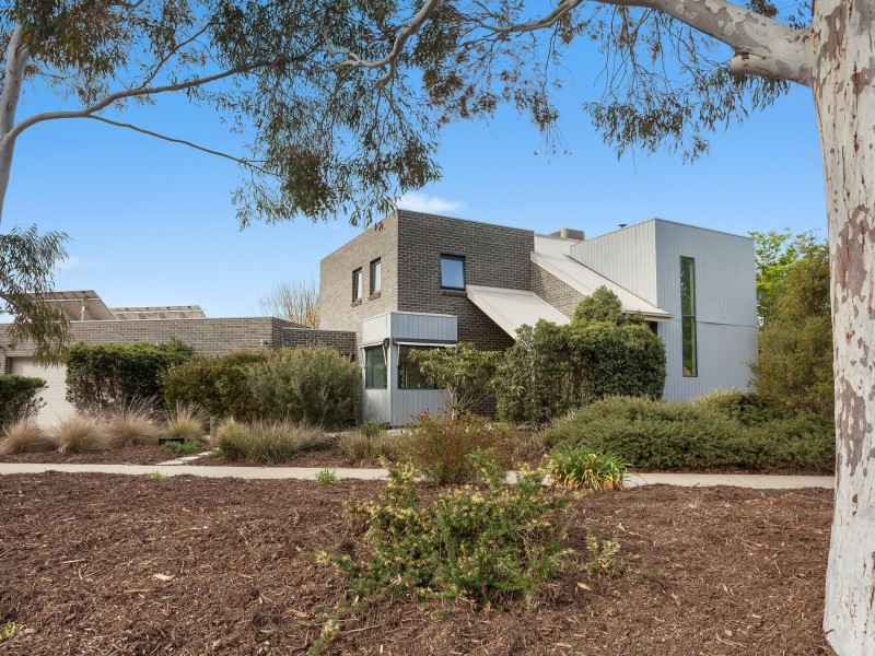 29 Roma Mitchell Crescent, Watson ACT 2602