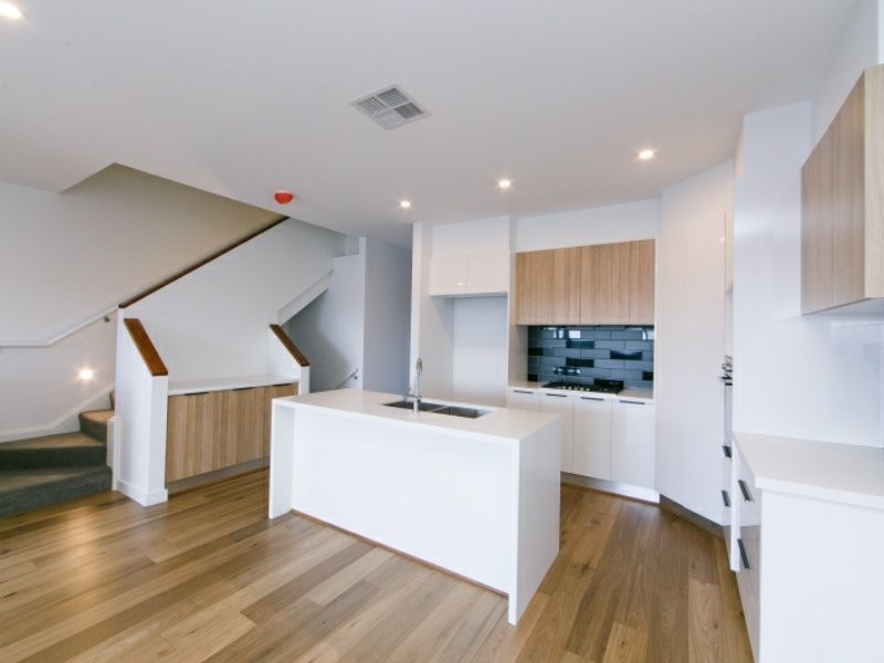 16/18 Sellbach Street, Weston ACT 2611