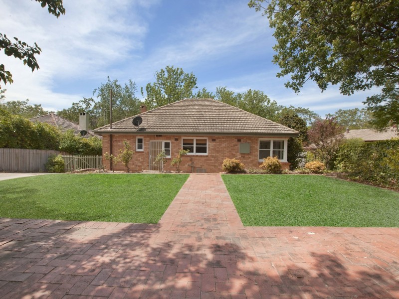 6 Wells Gardens, Griffith ACT 2603