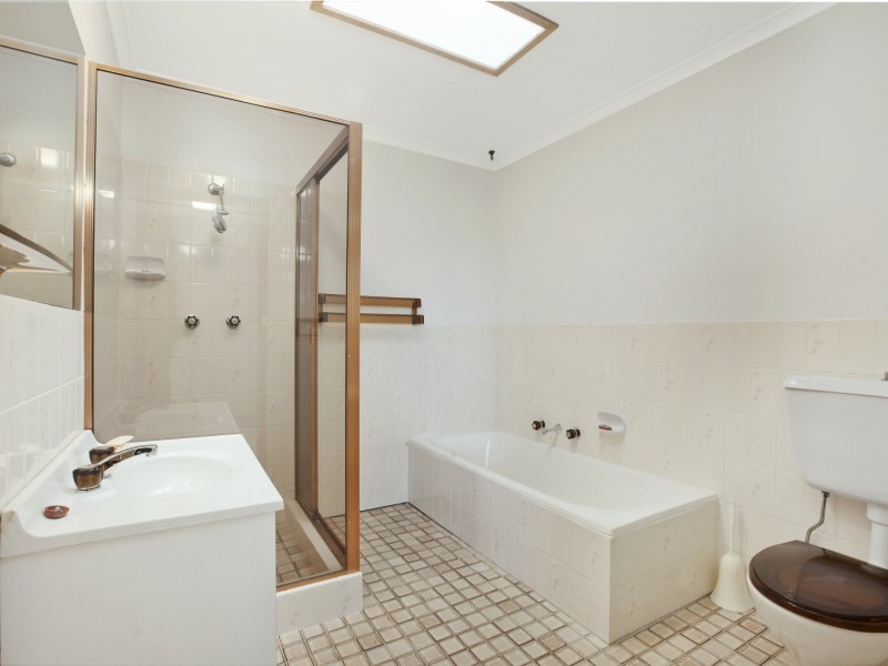 80 Buxton Street, Deakin ACT 2600