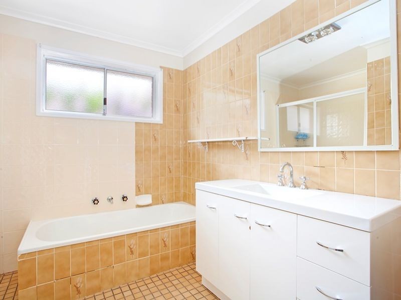 12A Gymea Street, Narrabundah ACT 2604