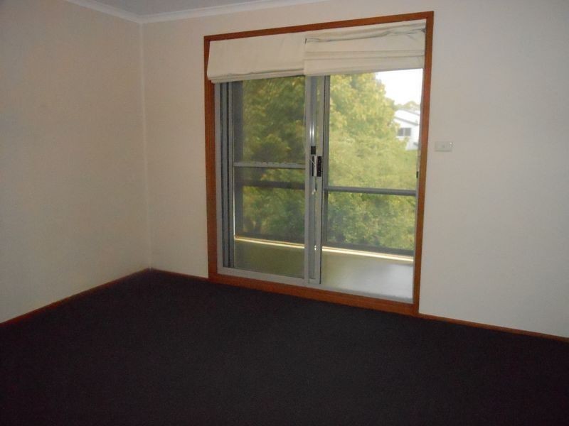 5 Dods Place, Greenway ACT 2900