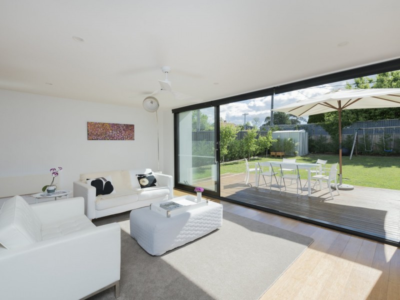 11 Loch Street, Yarralumla ACT 2600