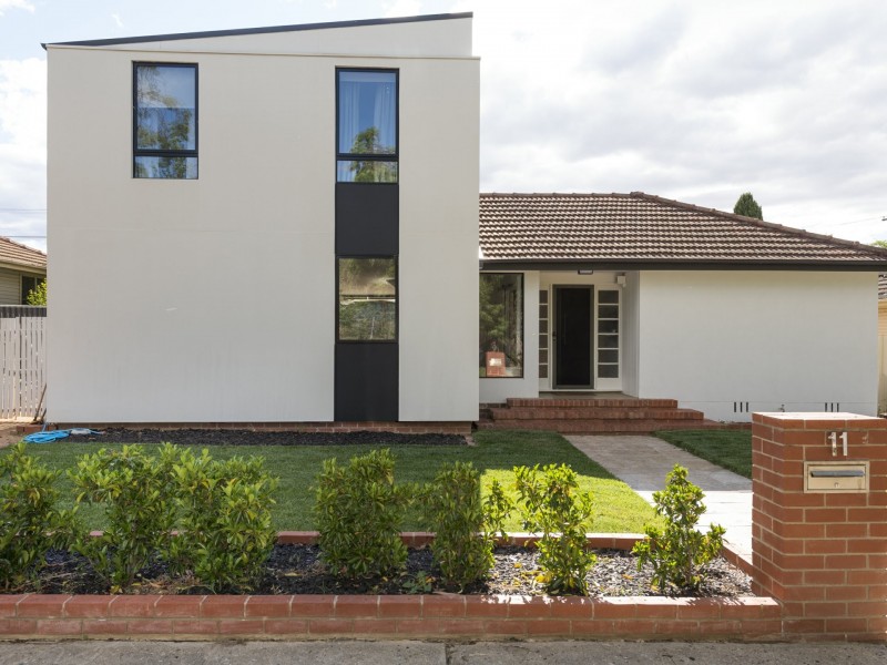 11 Loch Street, Yarralumla ACT 2600